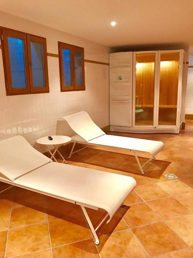 Maison Suchard, Tradition & Elegance In The Jura Couvet Esterno foto