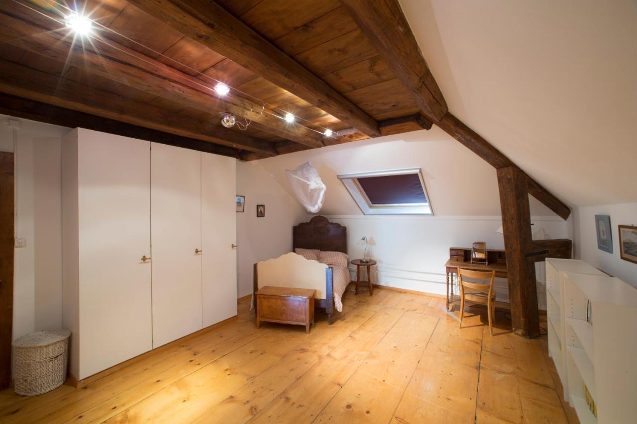 Maison Suchard, Tradition & Elegance In The Jura Couvet Esterno foto
